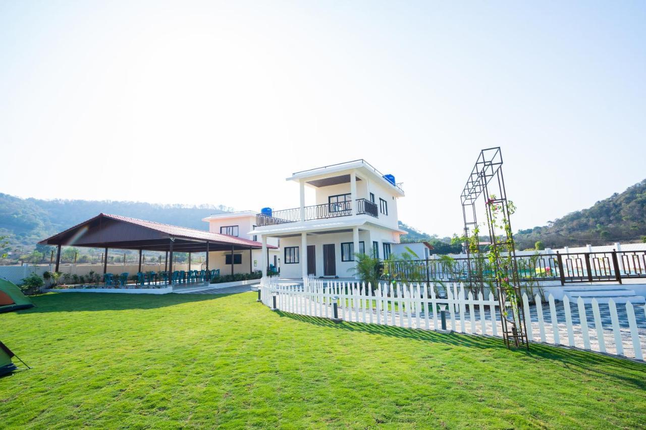 Eden Garden Βίλα Alībāg Εξωτερικό φωτογραφία